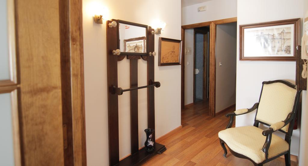Vivienda Turistica Yamaries Hotel Ubeda  Exterior photo